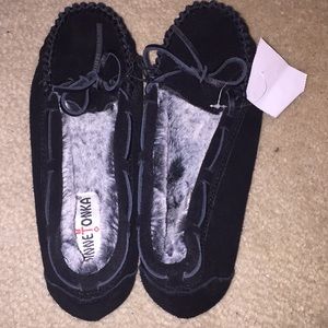 Minnetonka moccasins Black Size 7 US